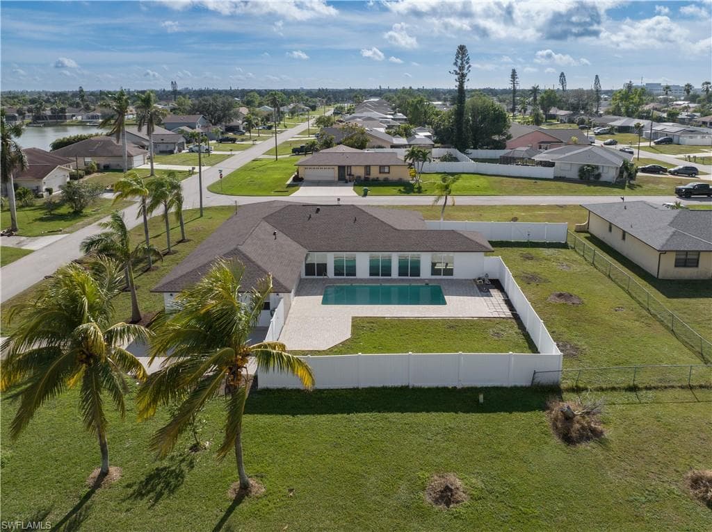 1725 SE 3rd ST CAPE CORAL, FL 33990