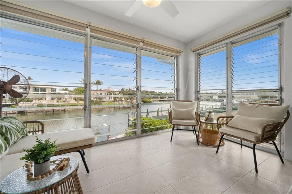 1550 GULF SHORE BLVD N E2 NAPLES, FL 34102