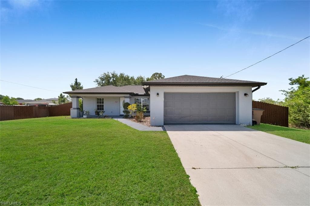 2701 8th ST SW LEHIGH ACRES, FL 33976
