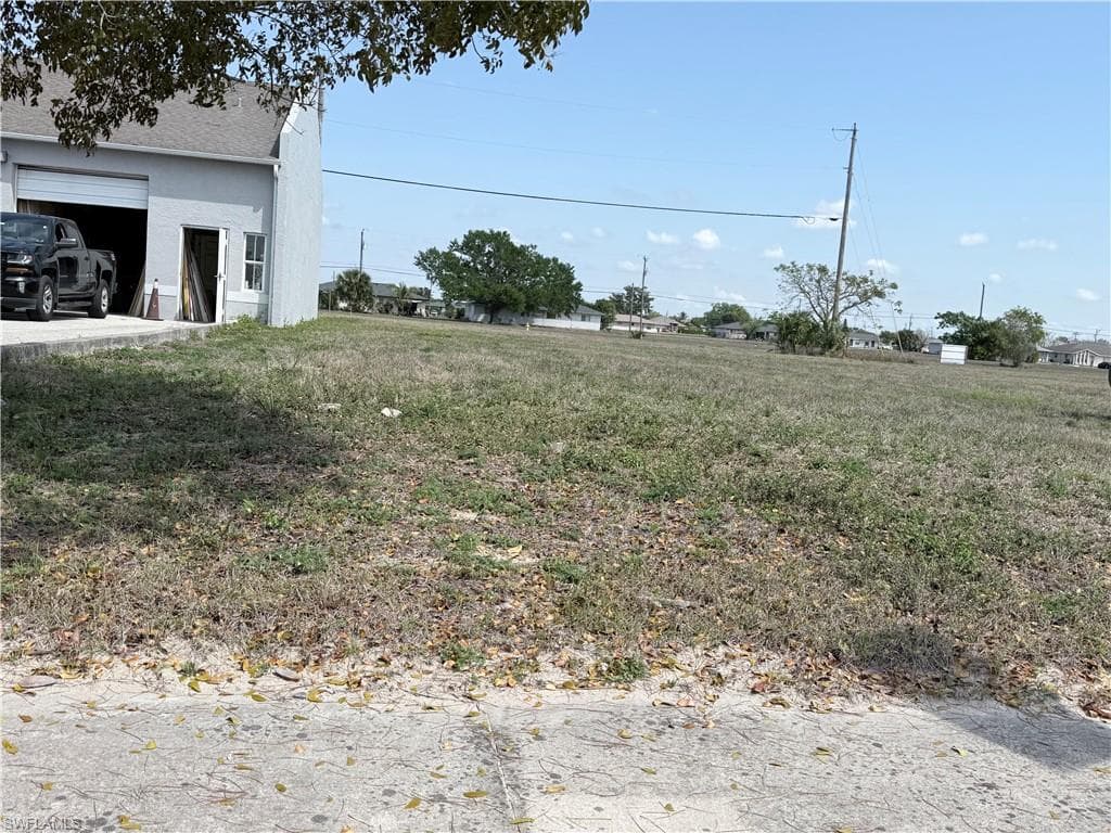 1115 NE 7th ST CAPE CORAL, FL 33909