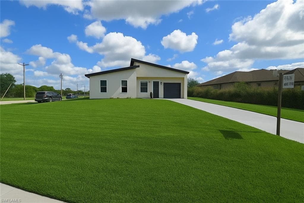761 Bell BLVD S LEHIGH ACRES, FL 33974