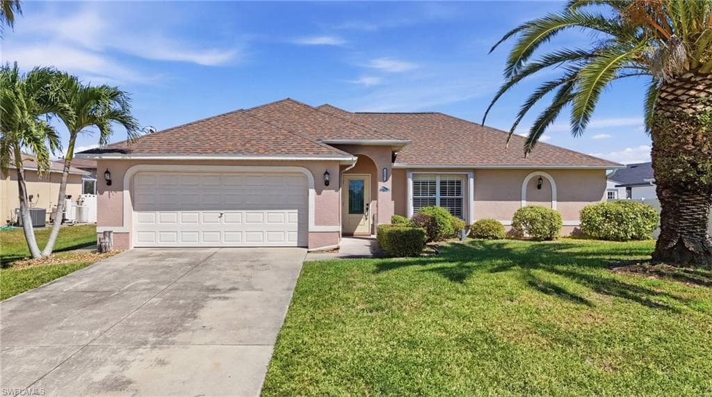 325 NW 9th ST CAPE CORAL, FL 33993