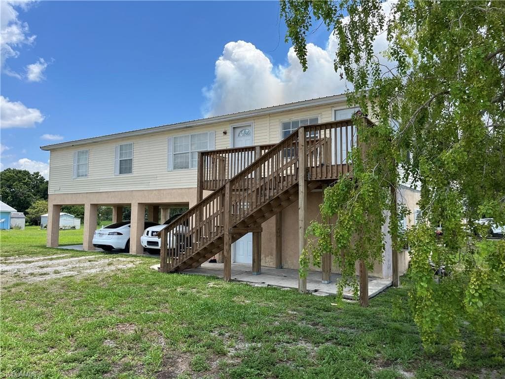 901 Thatcher BLVD MOORE HAVEN, FL 33471