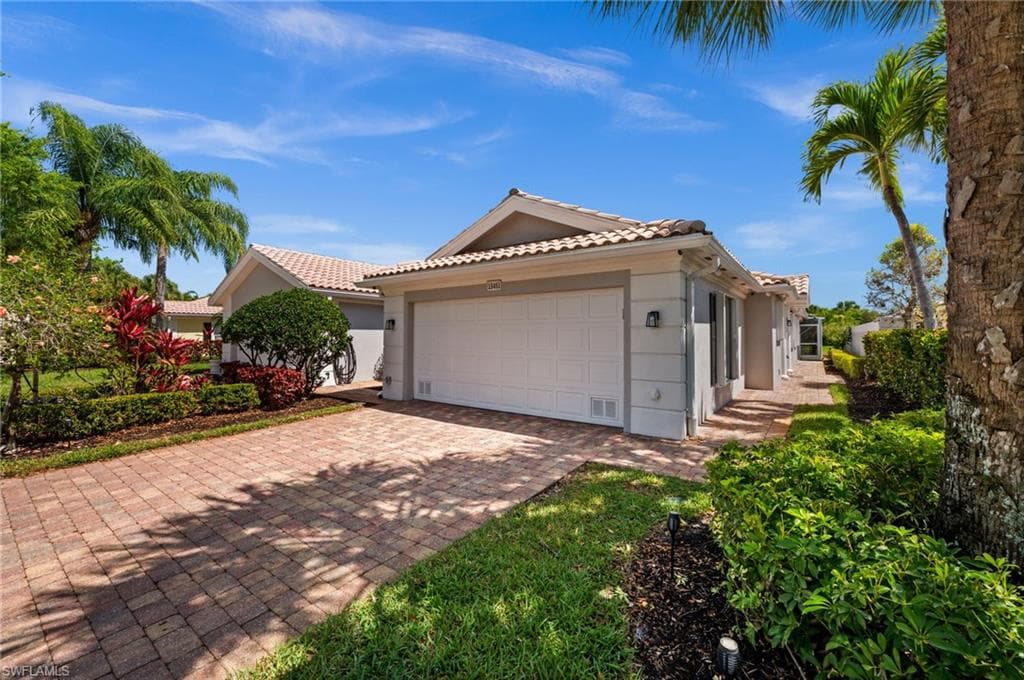 15451 Orlanda DR BONITA SPRINGS, FL 34135