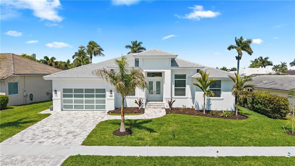 1001 Mendel AVE MARCO ISLAND, FL 34145