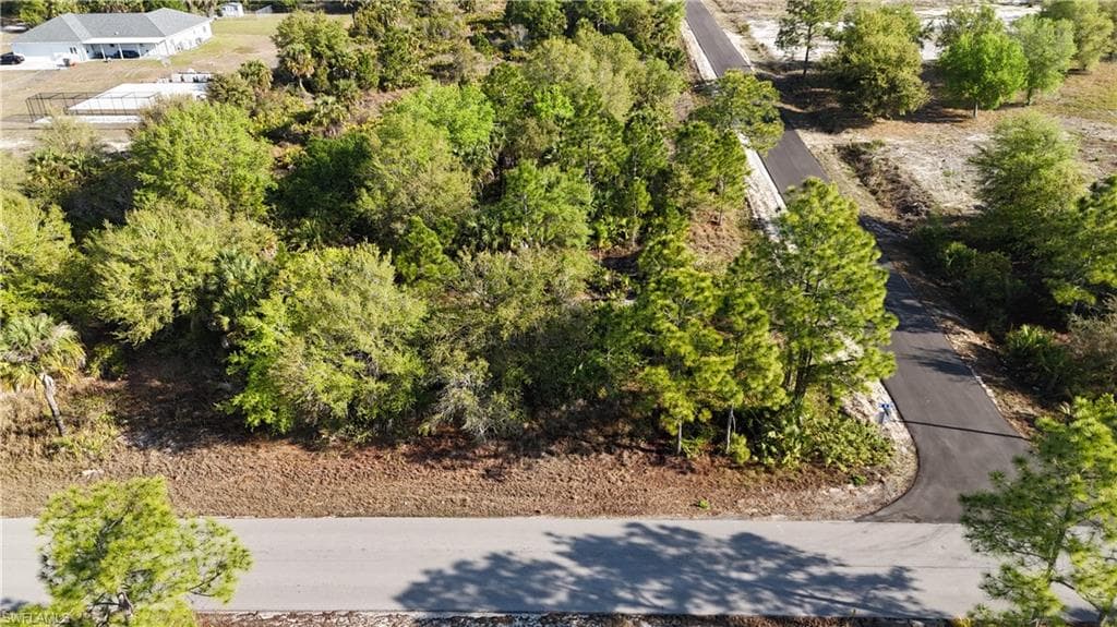 200 W 8th ST LEHIGH ACRES, FL 33972