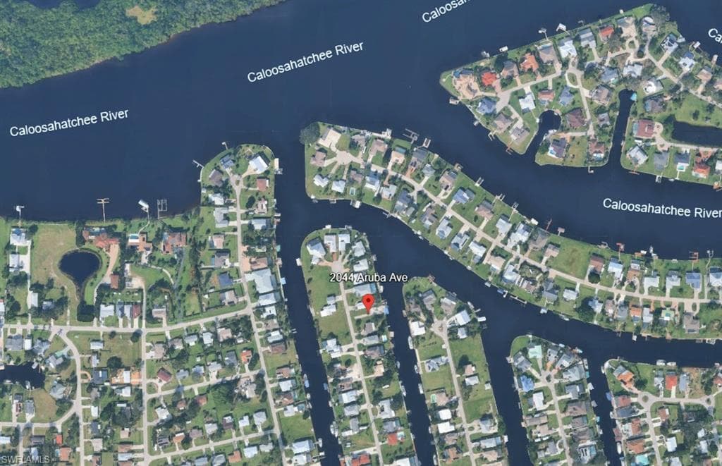 2044 Aruba AVE FORT MYERS, FL 33905