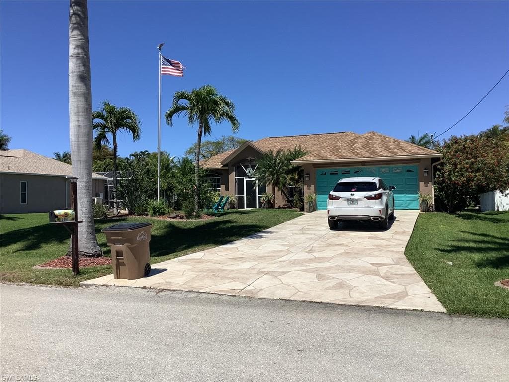 2307 SW 44th ST CAPE CORAL, FL 33914
