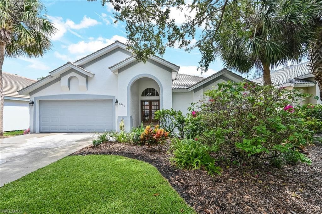 6453 Autumn Woods BLVD NAPLES, FL 34109