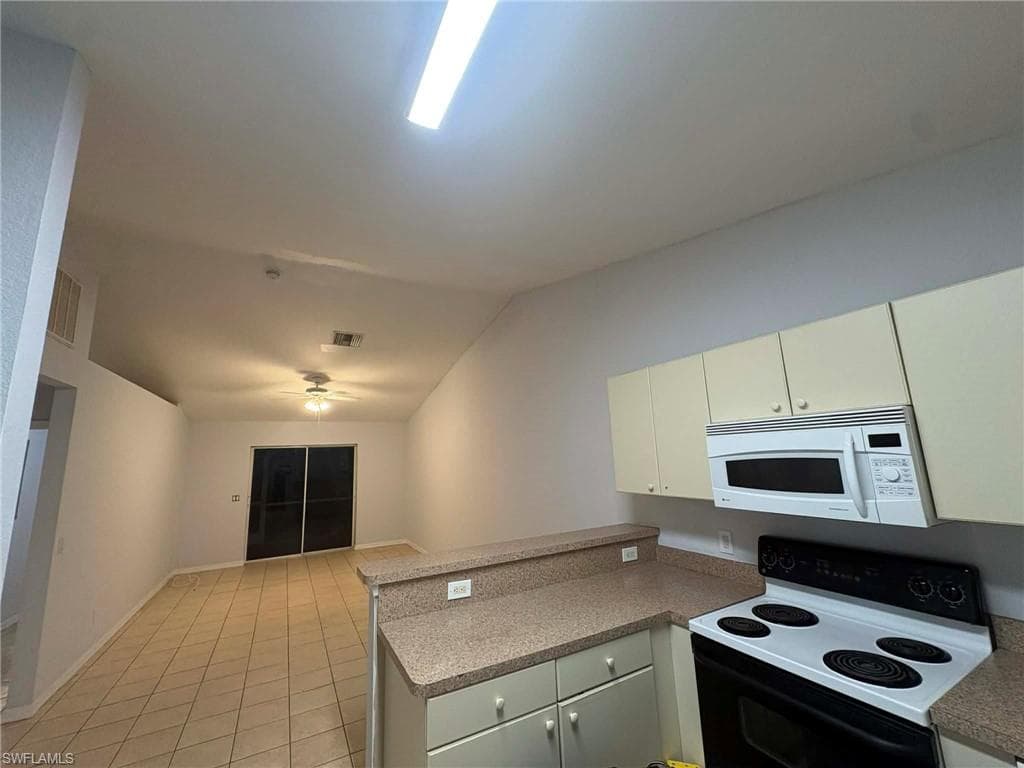 1002 W 12th ST LEHIGH ACRES, FL 33972