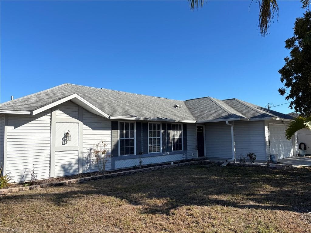 1213 SW 8th PL CAPE CORAL, FL 33991