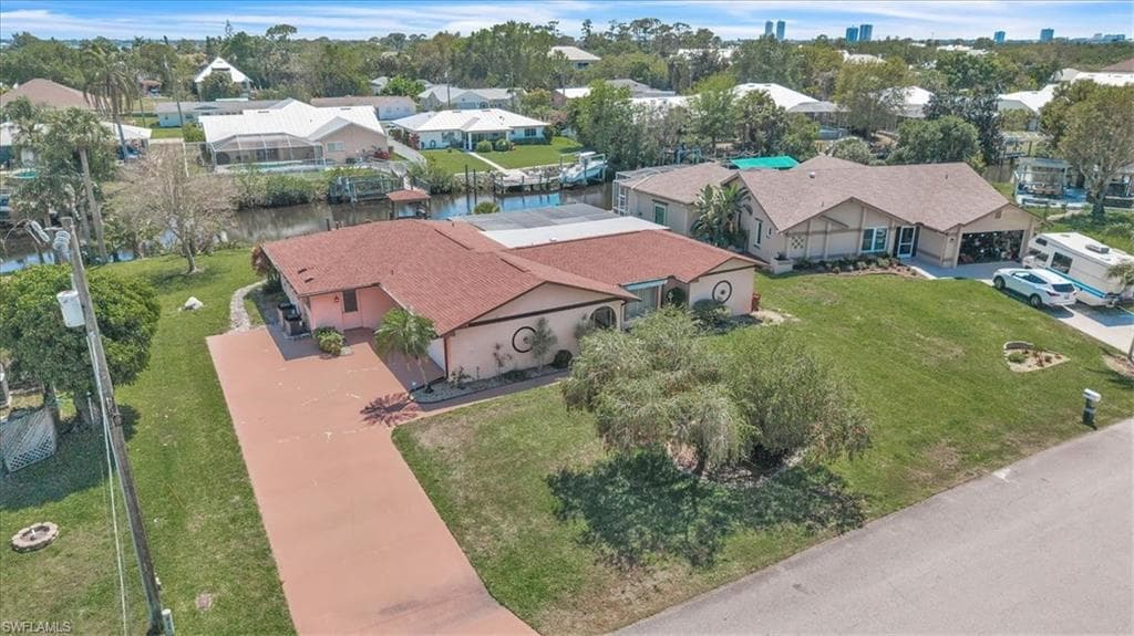 6070 Anchorline CT NORTH FORT MYERS, FL 33917