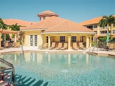 1141 Van Loon Commons CIR 102 CAPE CORAL, FL 33909