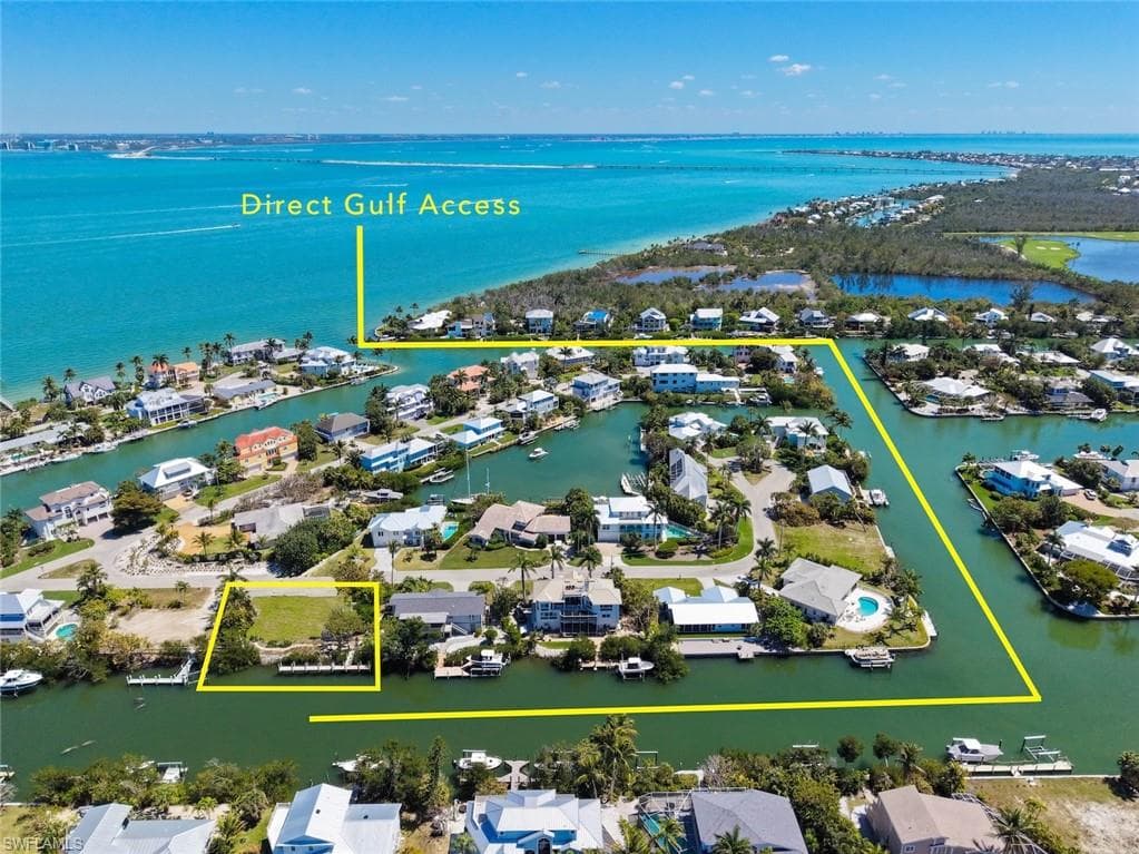 1751 Jewel Box DR SANIBEL, FL 33957