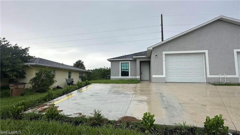 217 Cape Coral PKWY W CAPE CORAL, FL 33914