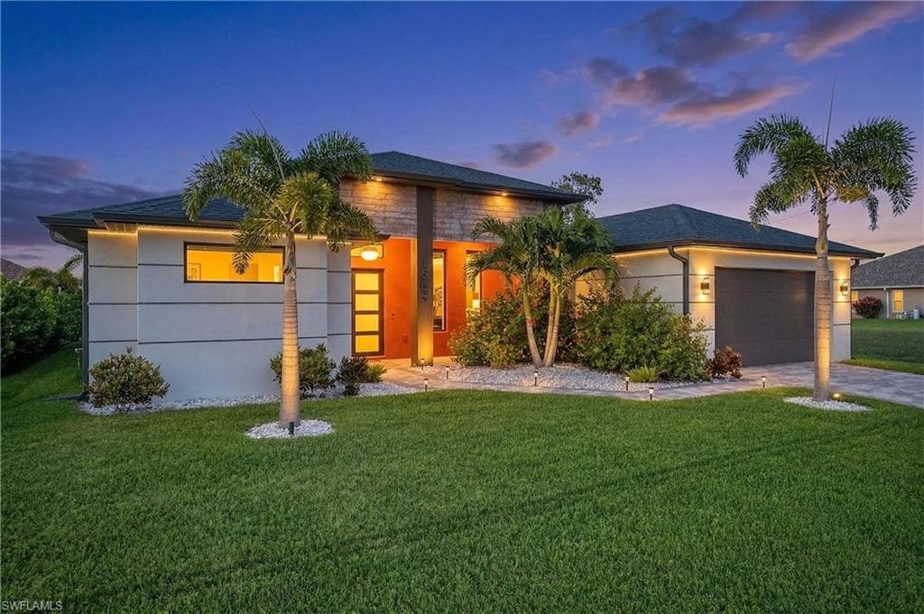 1903 SW 31st TER CAPE CORAL, FL 33914