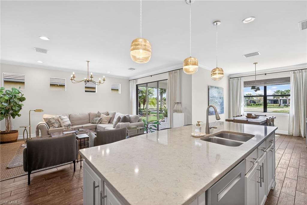 10825 Dennington RD FORT MYERS, FL 33913