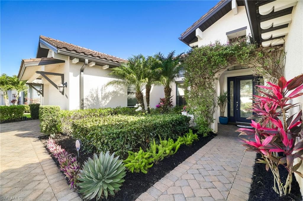 10085 Avalon Lake CIR FORT MYERS, FL 33913