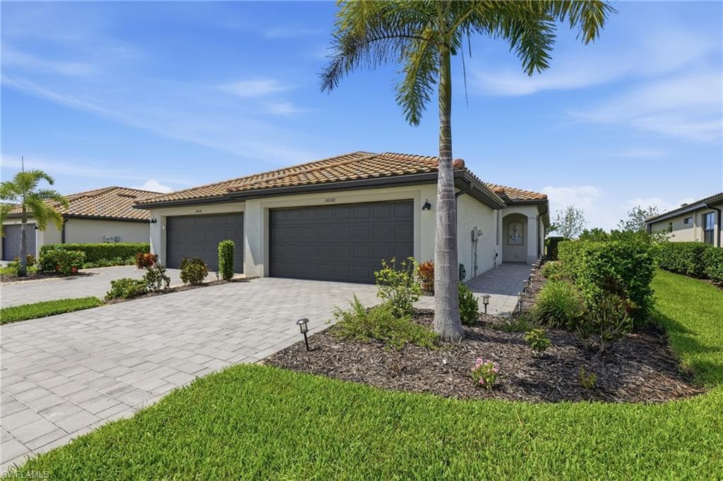 14040 Pine Lodge LN FORT MYERS, FL 33913