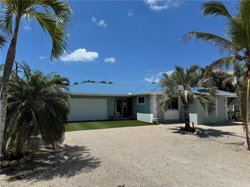 240 Southwinds DR SANIBEL, FL 33957