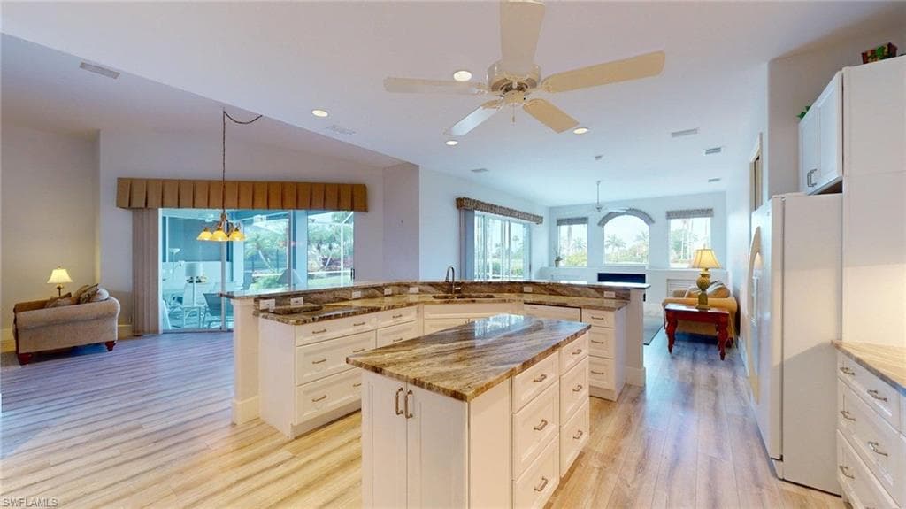 16137 Edgemont DR FORT MYERS, FL 33908