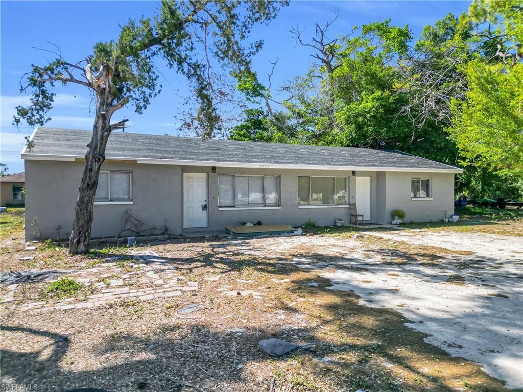 5532/5534 SEVENTH AVE FORT MYERS, FL 33907