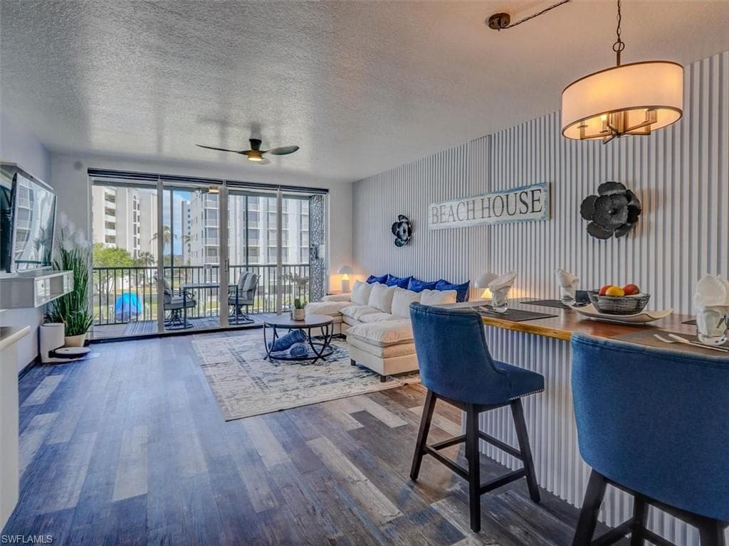 4431 Bay Beach LN 522 FORT MYERS BEACH, FL 33931