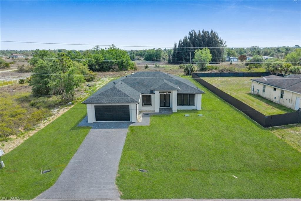 1618 Moore AVE LEHIGH ACRES, FL 33972