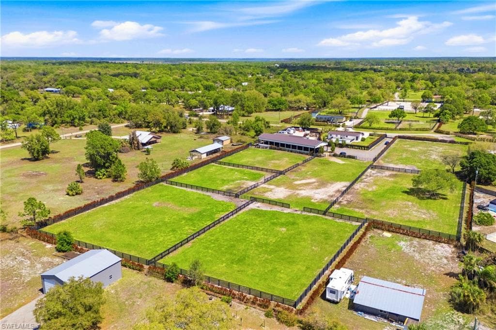 21571 River RD ALVA, FL 33920