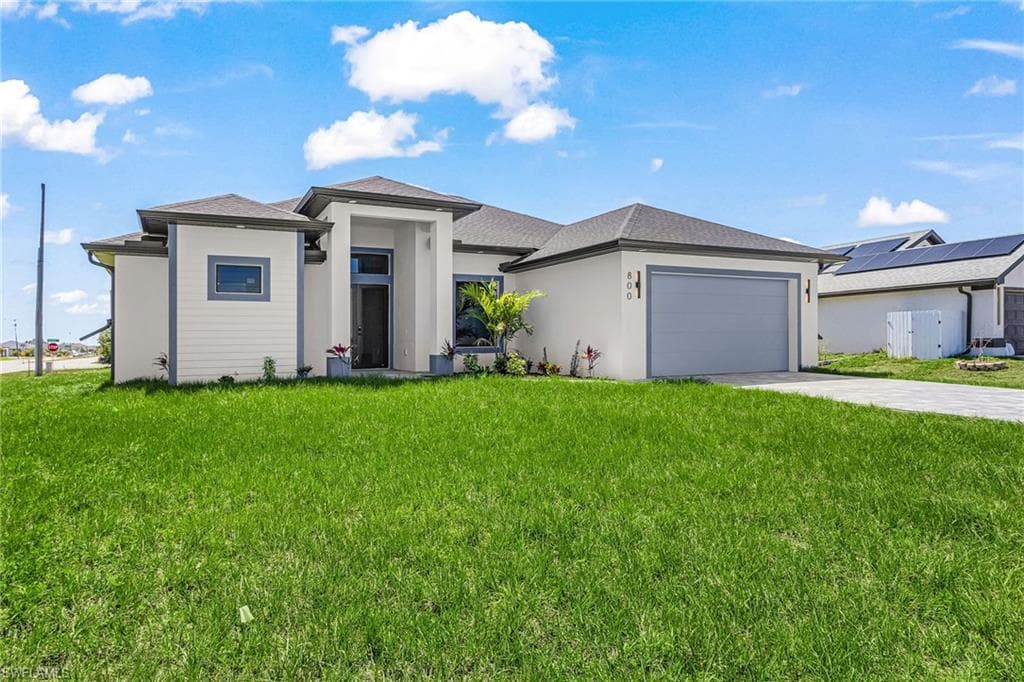 800 NW 8th TER CAPE CORAL, FL 33993