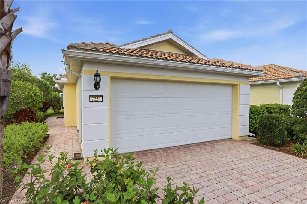 7251 Salerno CT NAPLES, FL 34114