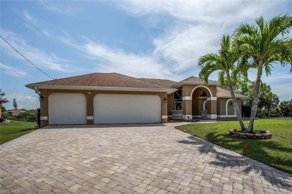 1915 NE 23rd AVE CAPE CORAL, FL 33909