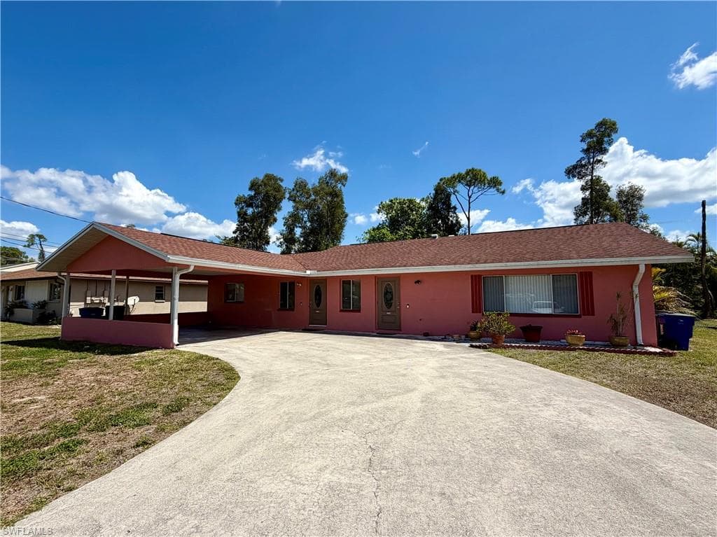 19205/19209 Tangerine RD FORT MYERS, FL 33967
