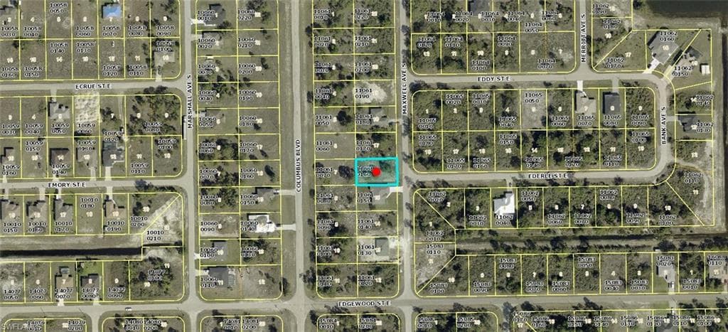 1026 Maxwell AVE S LEHIGH ACRES, FL 33974