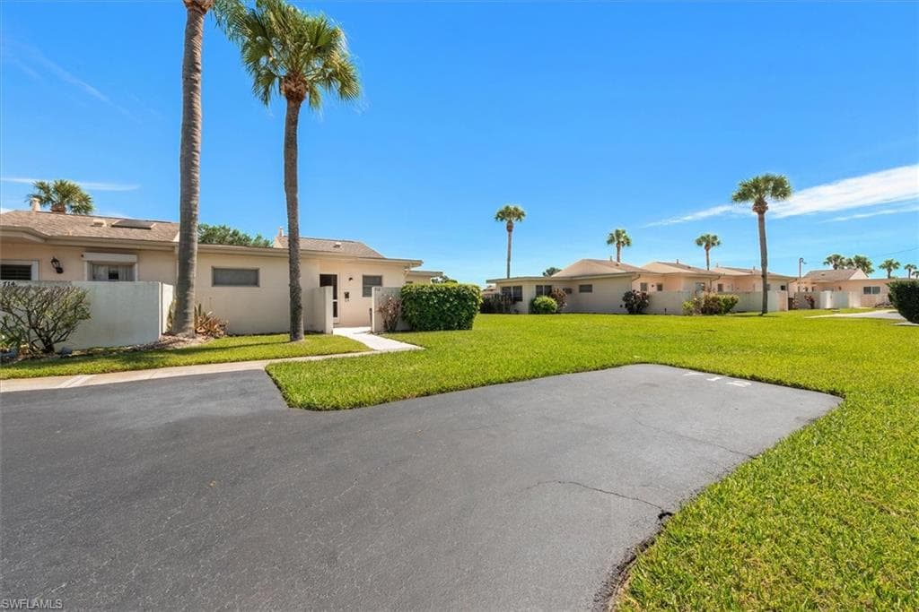712 Joel BLVD LEHIGH ACRES, FL 33936