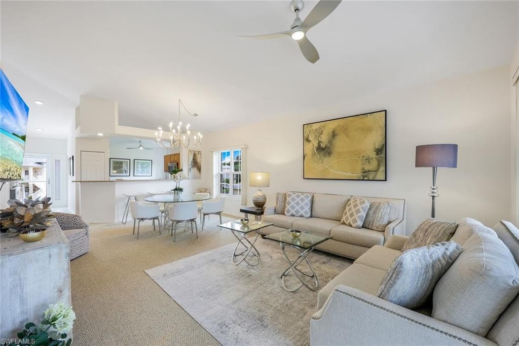 437 Wiggins Lake CT 201 NAPLES, FL 34110