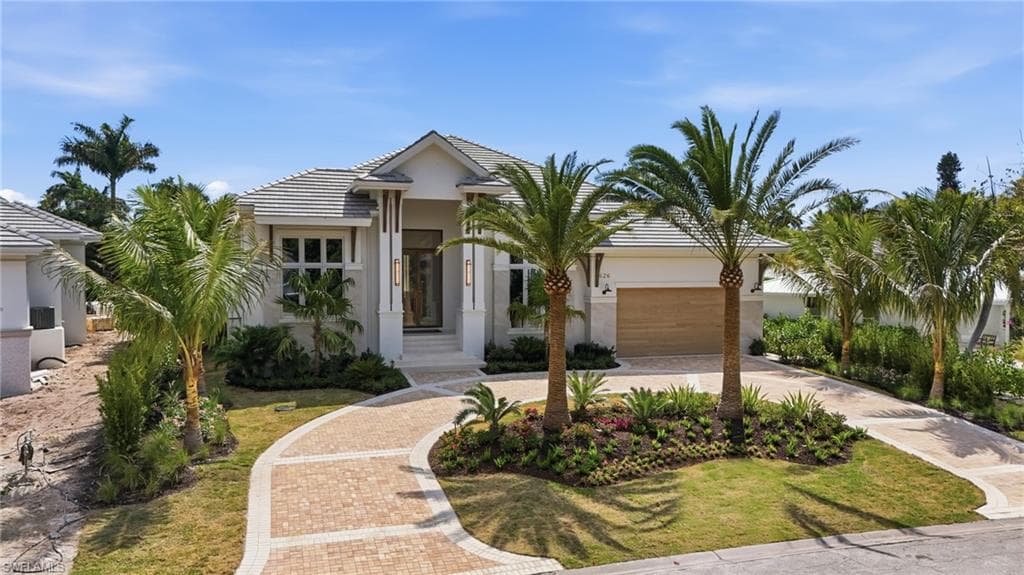 626 Fountainhead LN NAPLES, FL 34103