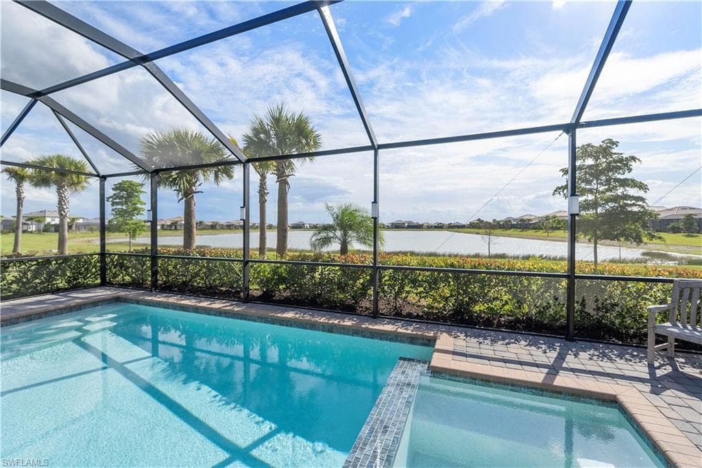 20024 Napa LOOP ESTERO, FL 33928