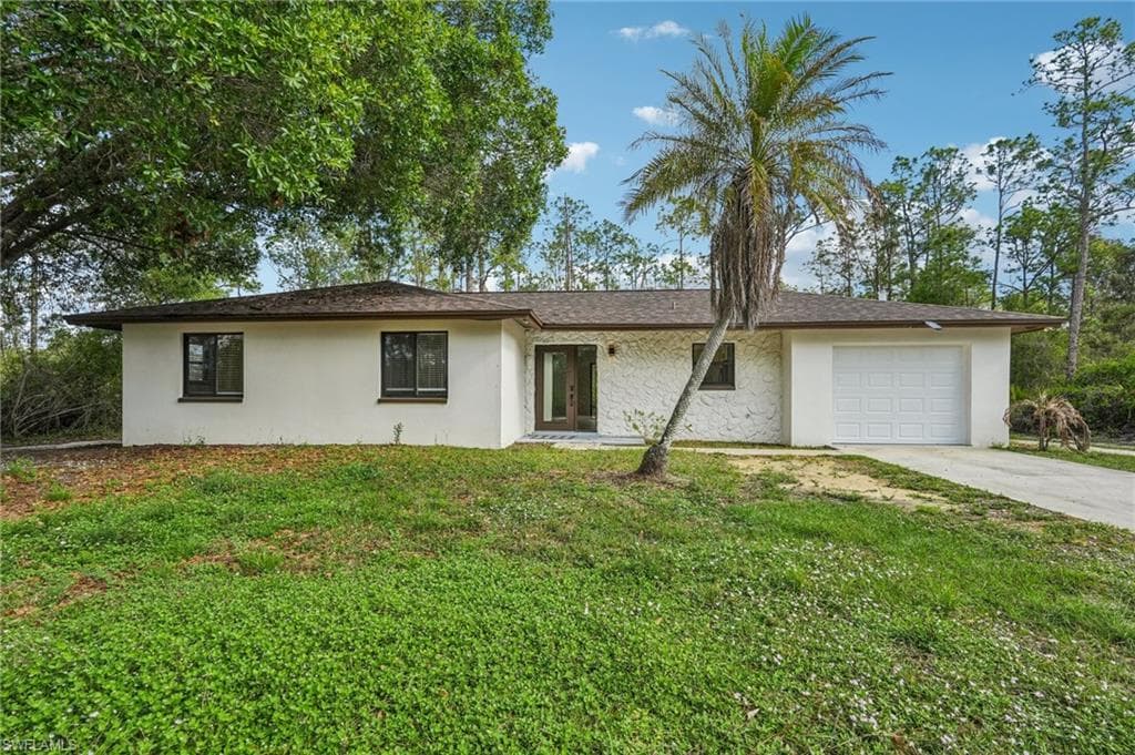 1503 14th ST LEHIGH ACRES, FL 33972