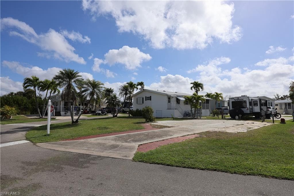19681 Summerlin #674 RD FORT MYERS, FL 33908
