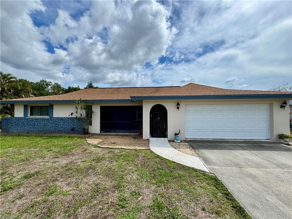 1654 Fountainhead RD FORT MYERS, FL 33919