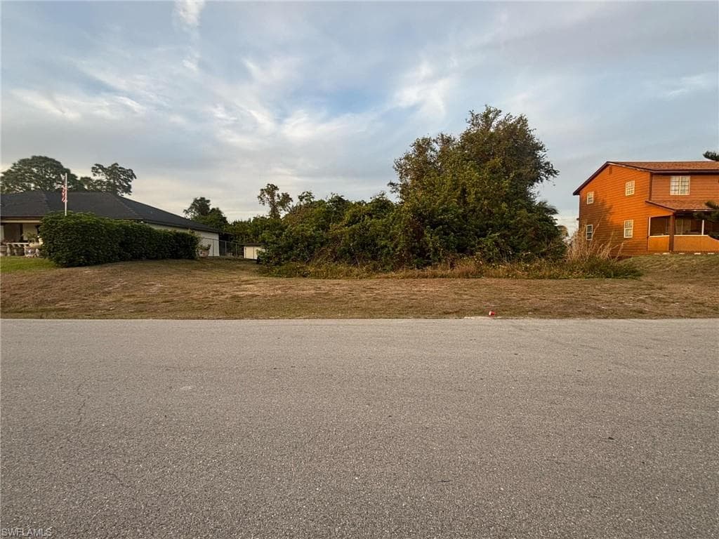 3404 2nd ST W LEHIGH ACRES, FL 33971