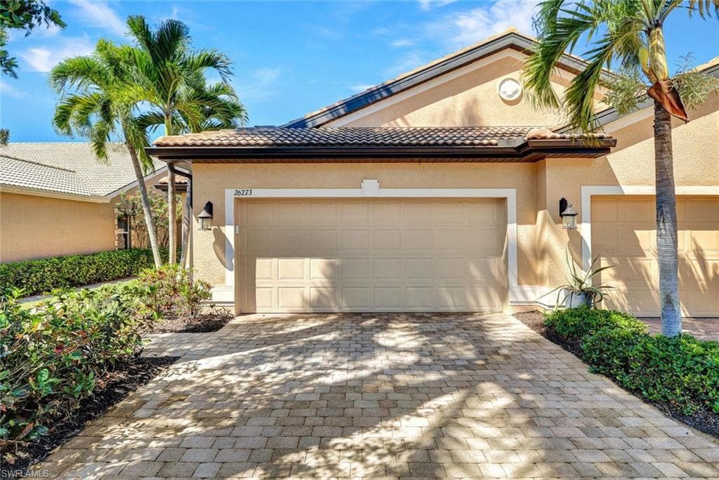 26273 Prince Pierre WAY BONITA SPRINGS, FL 34135