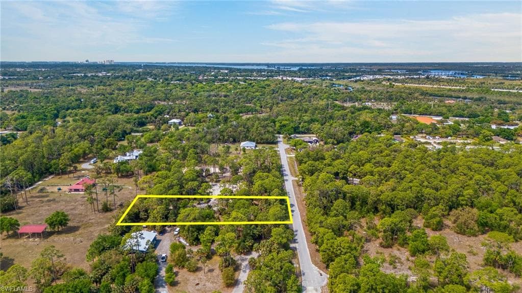 11120 Long RD FORT MYERS, FL 33905