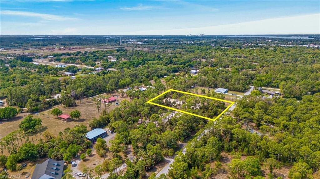 11100 Long RD FORT MYERS, FL 33905