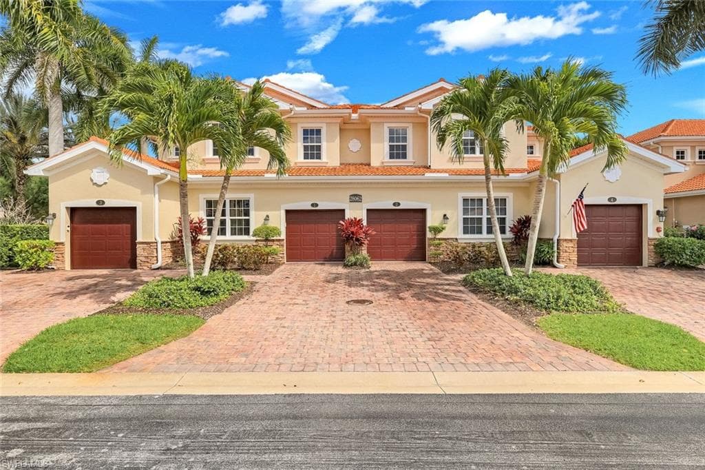 28062 Sosta LN 1 BONITA SPRINGS, FL 34135