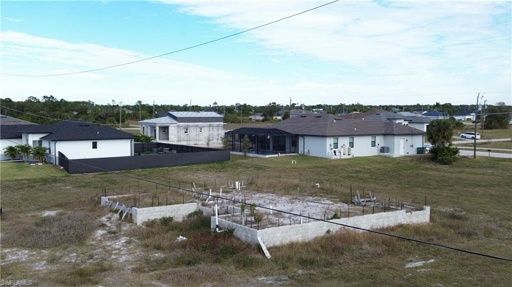 3939 41st AVE CAPE CORAL, FL 33993