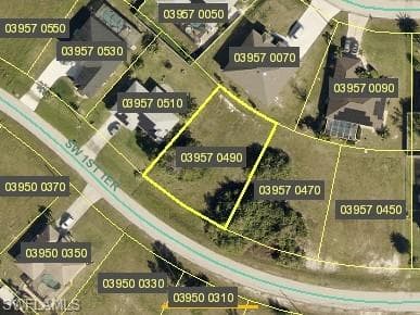 2529 SW 1st TER CAPE CORAL, FL 33991