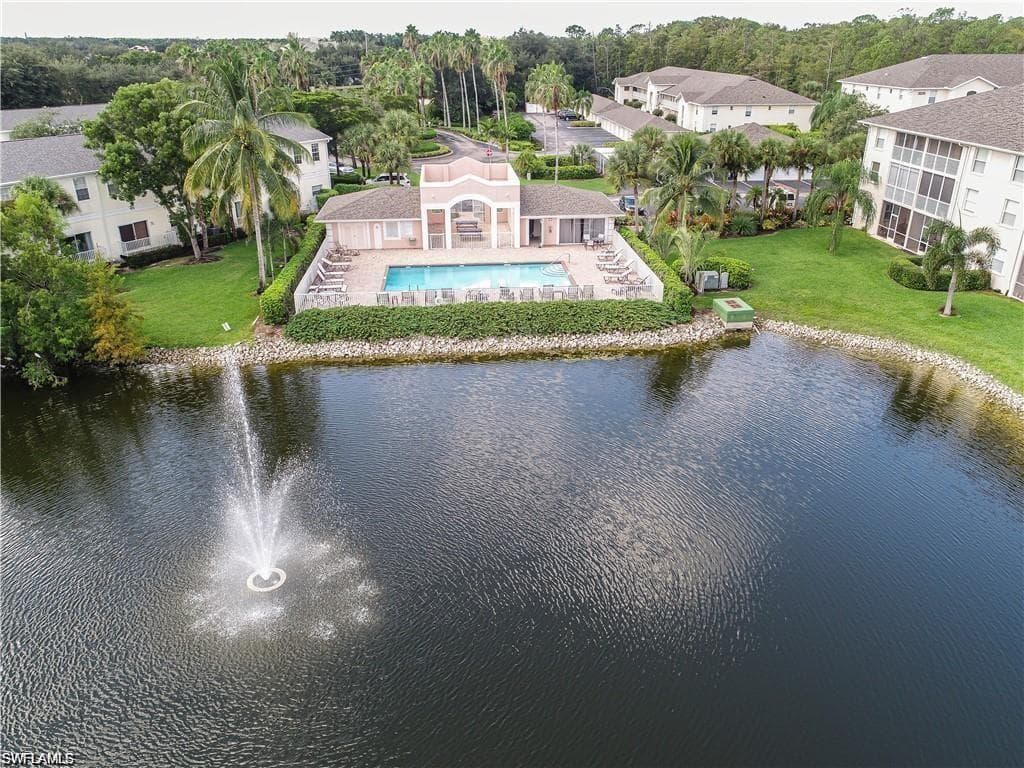 3268 Amanda LN 3 NAPLES, FL 34109