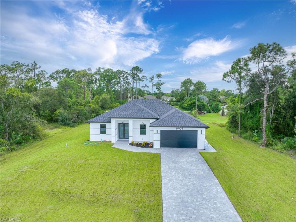 3809 Sunset RD LEHIGH ACRES, FL 33971